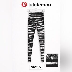 Lululemon High Rise 28” Leggings Black White Abstract Stripe Size 6